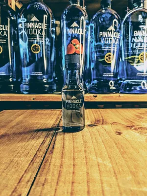 Pinnacle Vodka NV / 50ml