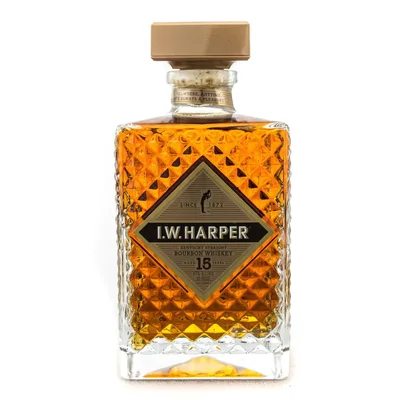 I.W. Harper 15 Year Old Kentucky Straight Bourbon Whiskey
